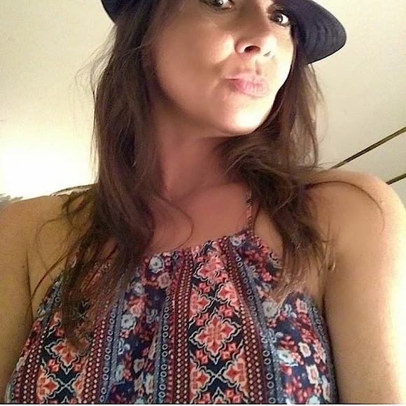 Meet your Posher, Denise - Picture 7 of 16